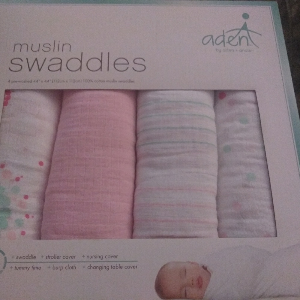 Cloud island - Muslin Swaddles & Blankets